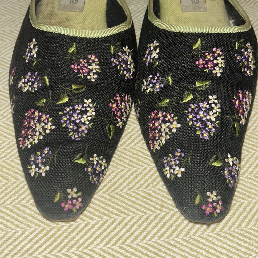 Amy Jo Gladstone Mules View 2